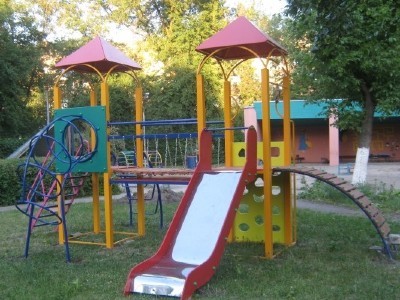 Детские игровые комплексы для улицы