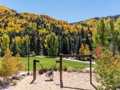 Детские площадки: топ мест и советы по установке