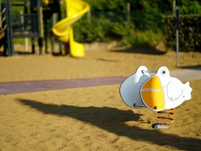 Как поддерживать в рабочем состоянии детские площадки